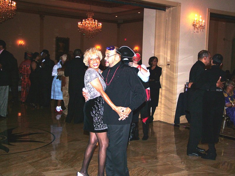 SJ Links MARDI-GRAS 10-31-2010 187.jpg
