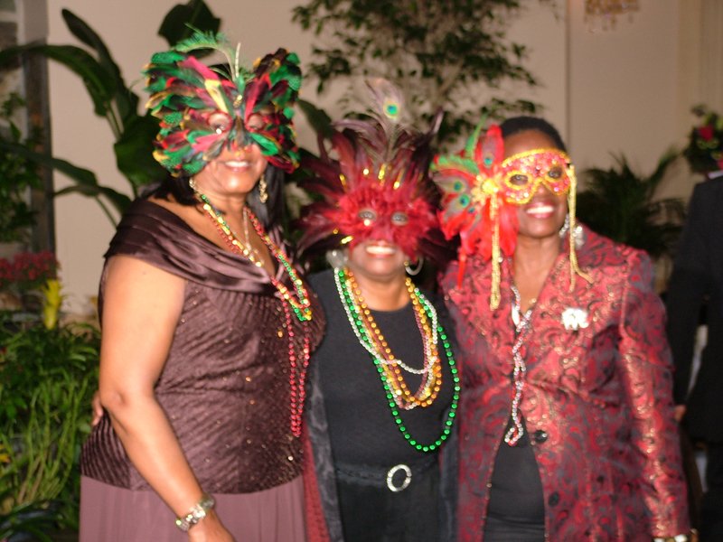 SJ Links MARDI-GRAS 10-31-2010 196.jpg
