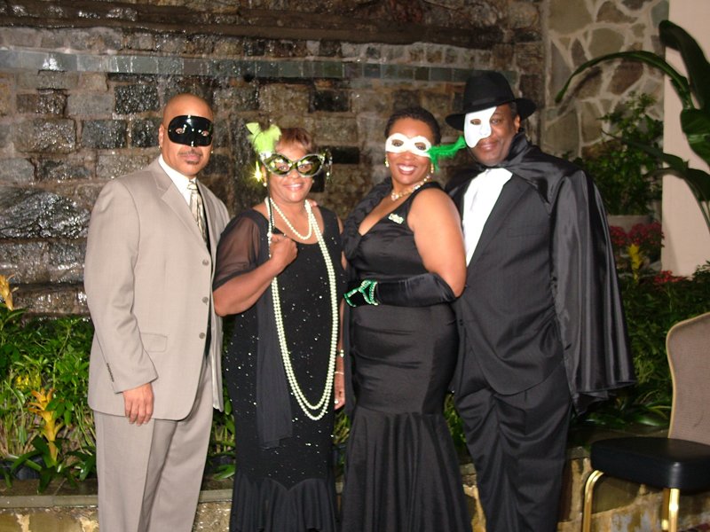 SJ Links MARDI-GRAS 10-31-2010 209.jpg