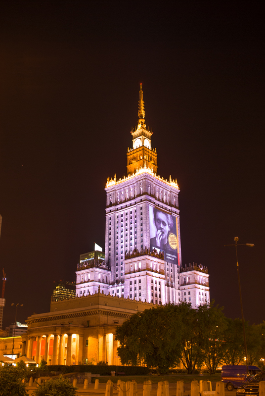 _RL20679.jpg :: The Palace of Culture and Science at night, Warsaw, Poland