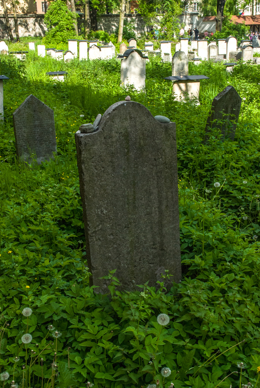 _RL20900.jpg :: Remuh Synagogue and Cemetery, Krakow, Poland