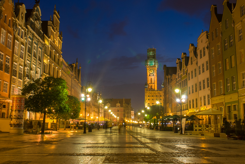 _RL21212.jpg :: The Long Market at night, Gdansk, Poland