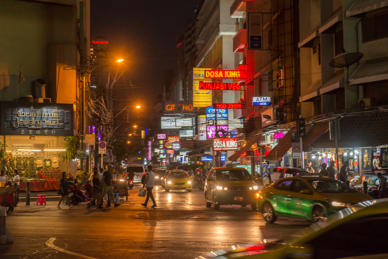 RL5_1423.jpg :: Soi Sukhumvit, Bangkok
