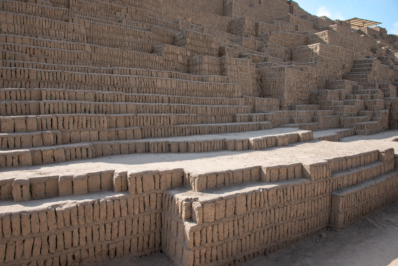 RL5_7735.jpg :: Huaca Pucllana, ancient temple complex, Lima