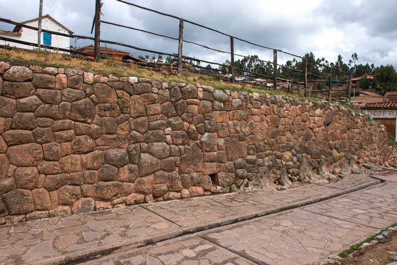 RL5_7855.jpg :: Ancient road and wall, Chinchero District