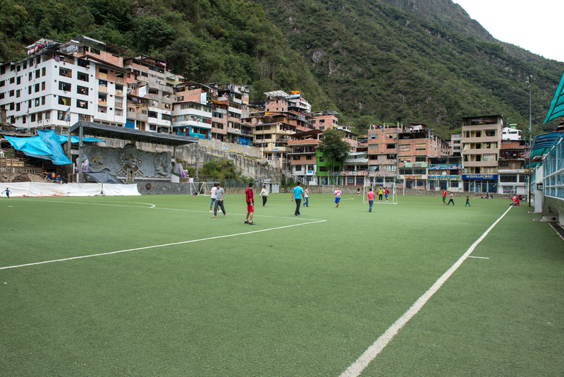 RL5_8521.jpg :: Football field in Aguas Calientes
