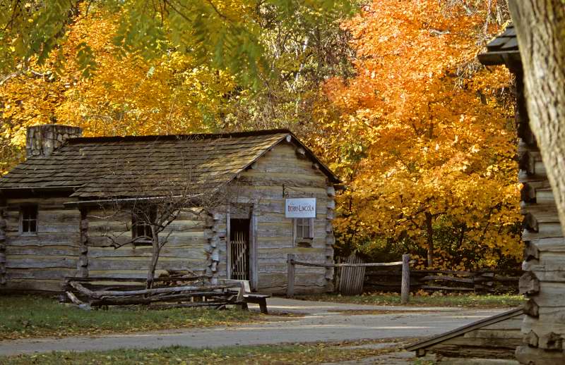 0204.jpg :: The first store operated by Abraham Lincoln