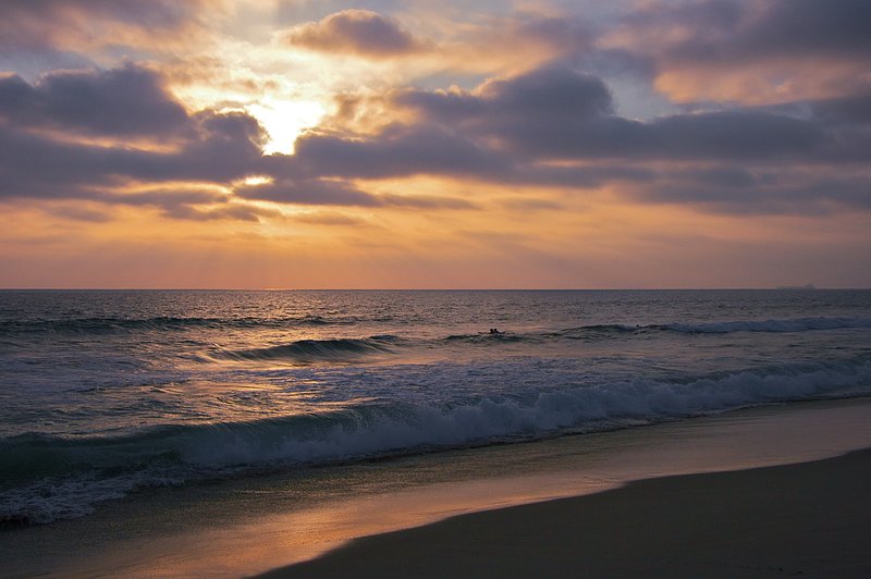 The watery coast of Hermosa Beach.jpg :: Coastal Sunsett mg9705