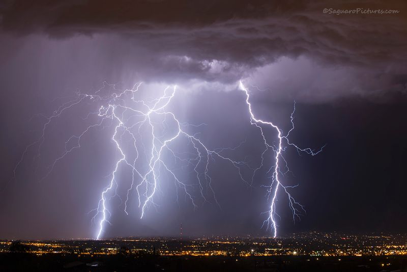 Tortolitas Lightning.jpg :: Tortolitas Lightning