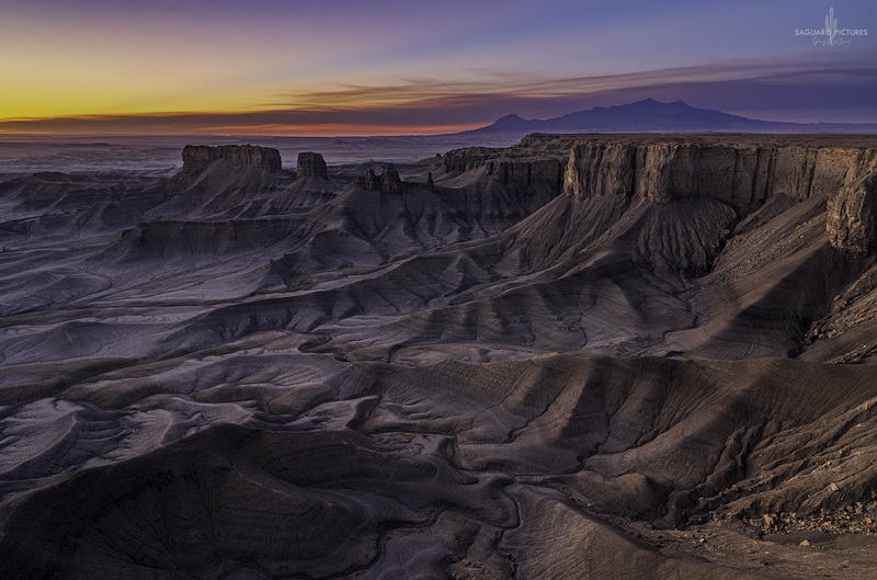 Badlands Sunrise.jpg :: Badlands Sunrise