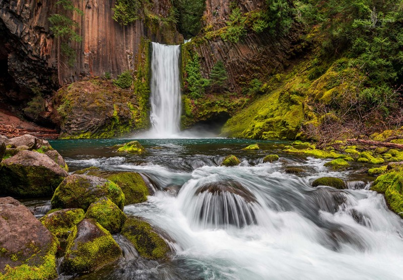 Toketee Falls.jpg :: Toketee Falls