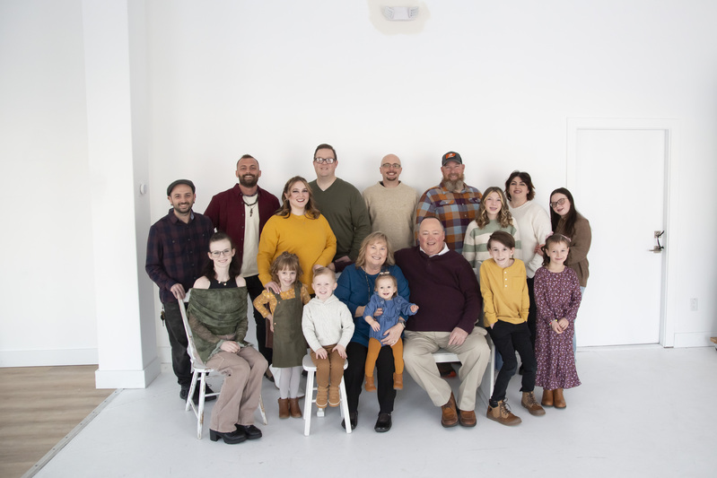 Edgar Family 2024_14.jpg