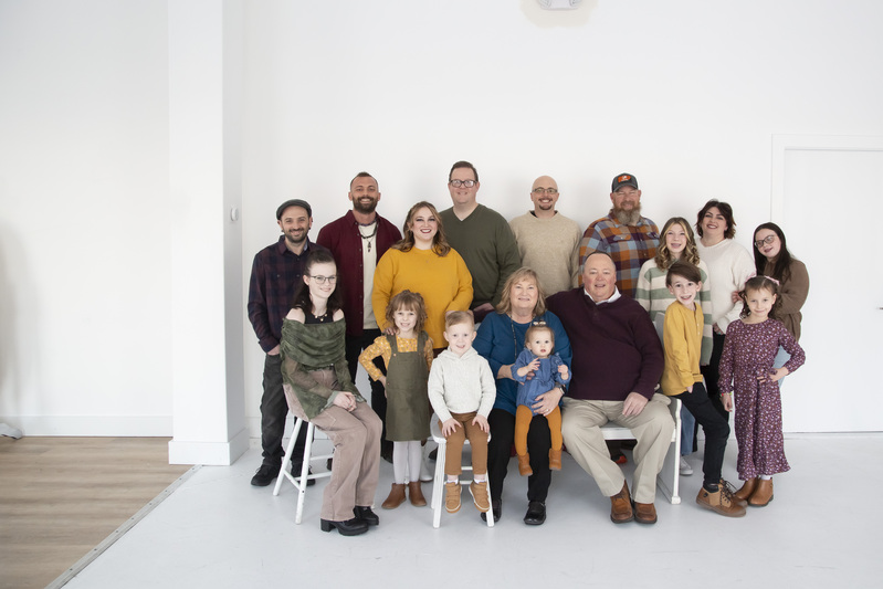 Edgar Family 2024_4.jpg