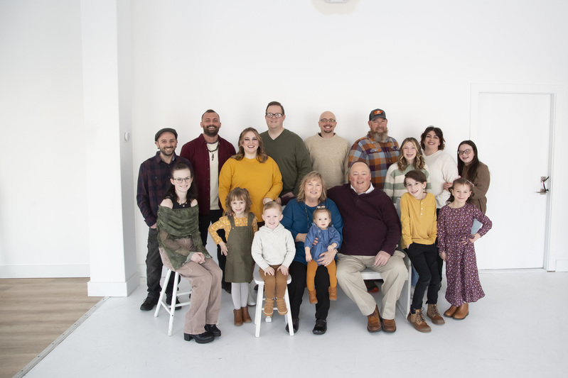 Edgar Family 2024_7.jpg