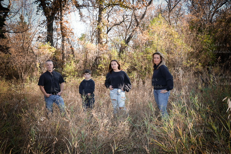 Fall family Photgraphy Moose Jaw.jpg