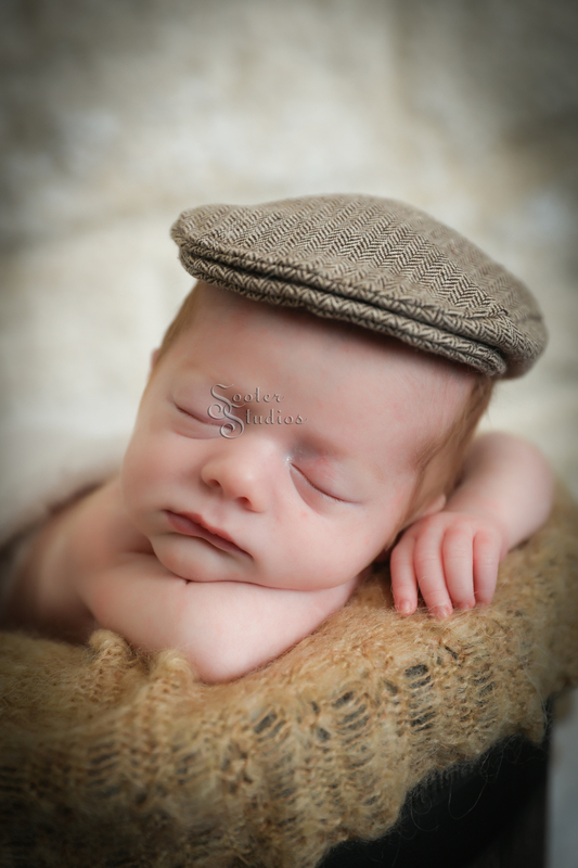 Moose Jaw Newborn Photography.jpg