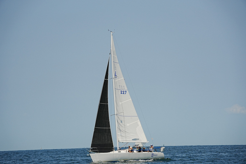 B6700234NBYC25-Sun-PHRF-ifp3.jpg