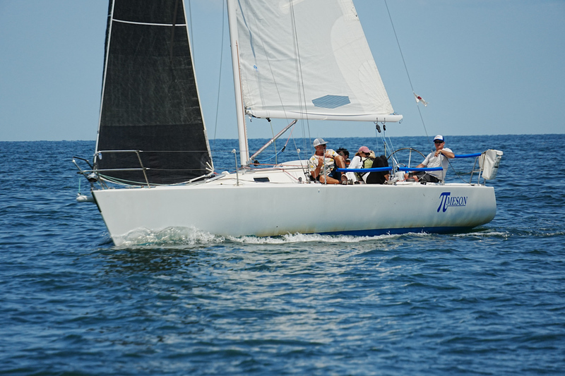 B6700236NBYC25-Sun-PHRF-ifp3.jpg