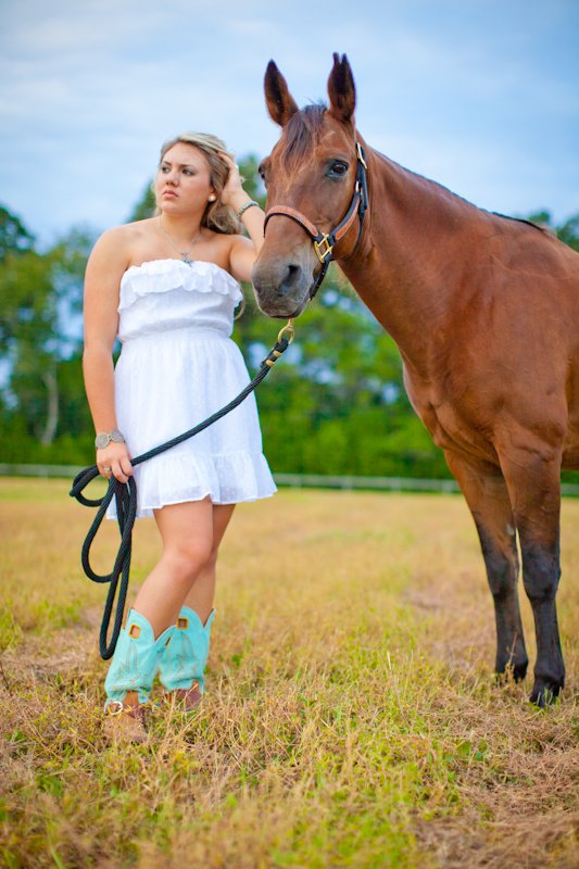 IMG_82941.jpg :: Outdoor Family Portraits on the Farm, Splash Studio Photography, Julie Bostian
