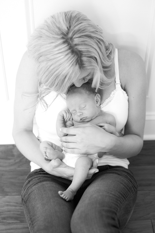 Newborn-Portraits-9100-2.jpg