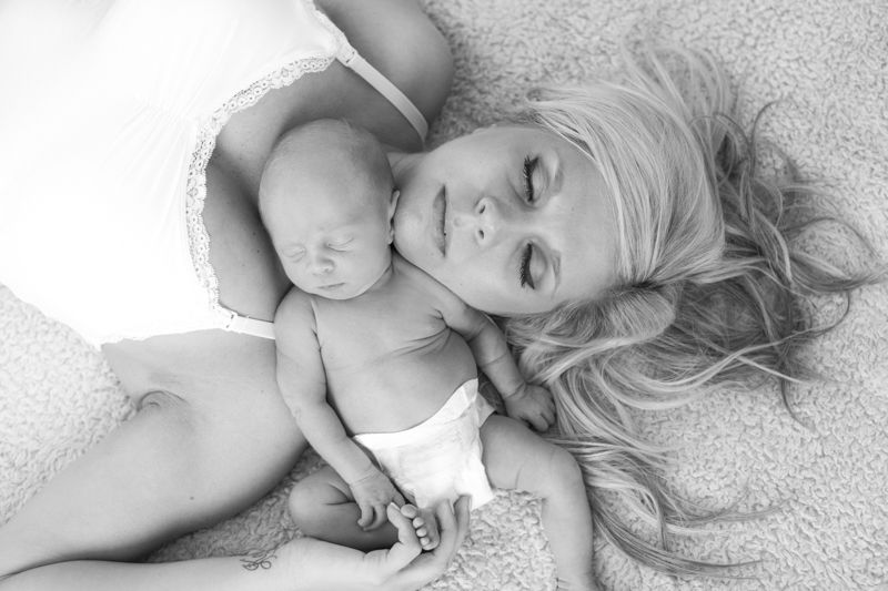 Newborn-Portraits-9124_edit.jpg