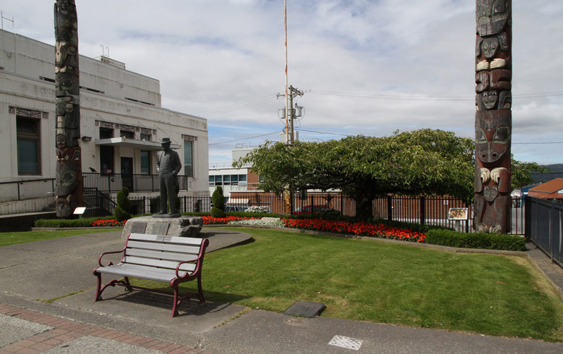 BC Prince Rupert 10.jpg :: City Hall park honors Charles Hayes and Peter Lester