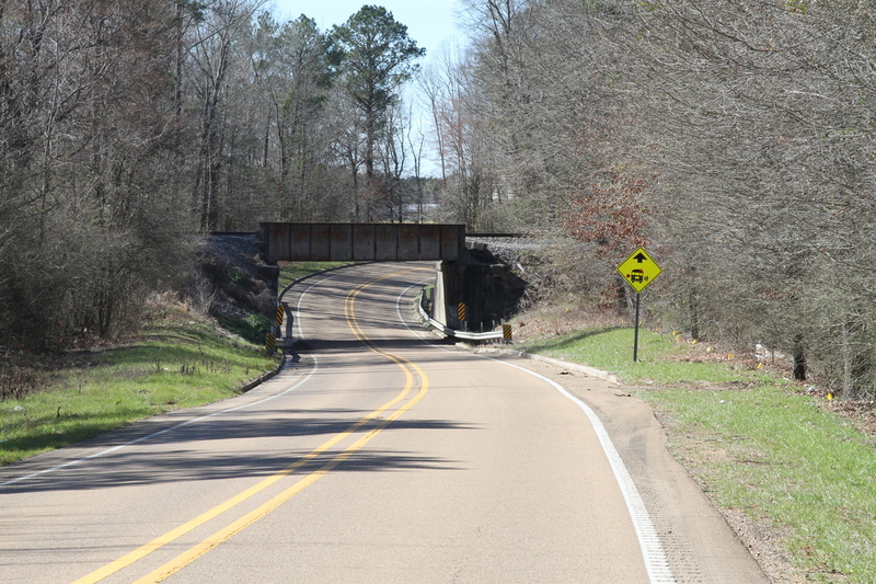 Dixie Hwy-30.jpg :: Old US 80, rural Mississippi