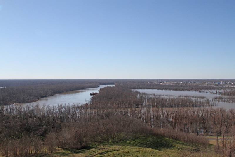 Dixie Hwy-38.jpg :: View of the Mississippi River from the Vicksburg Bluffs