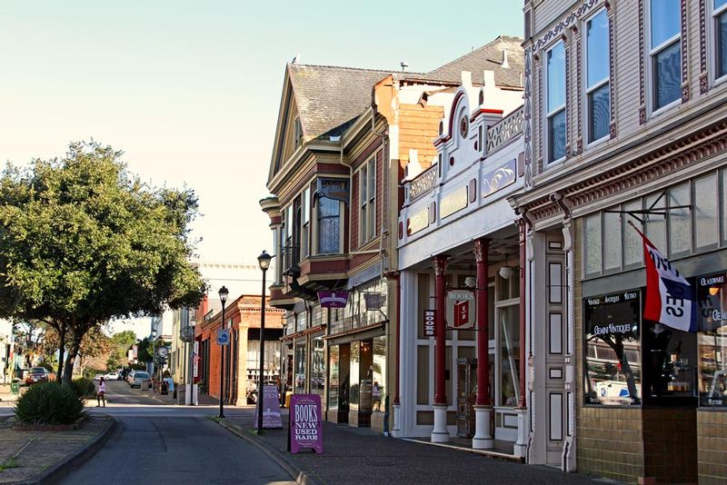 CA Eureka 5.jpg :: Street scene, Old Town Eureka