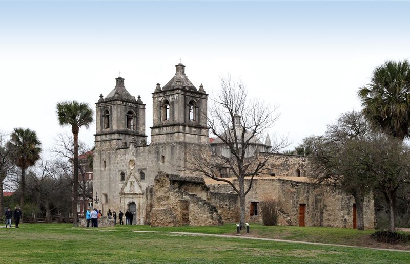 TX Mission Concepcion1.jpg :: Near San Antonio on the mission trail