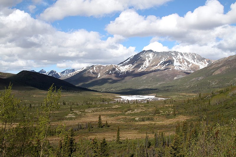 YUK Dempster Hwy 1.jpg :: The Dempster Highway runs north from Dawson, Yukon Territory across the Arctic Circle to Inuvik in Northwest Territories.