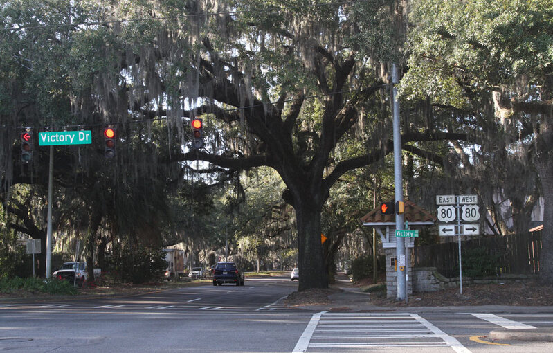 Dixie Hwy-18.jpg :: Savannah street scene