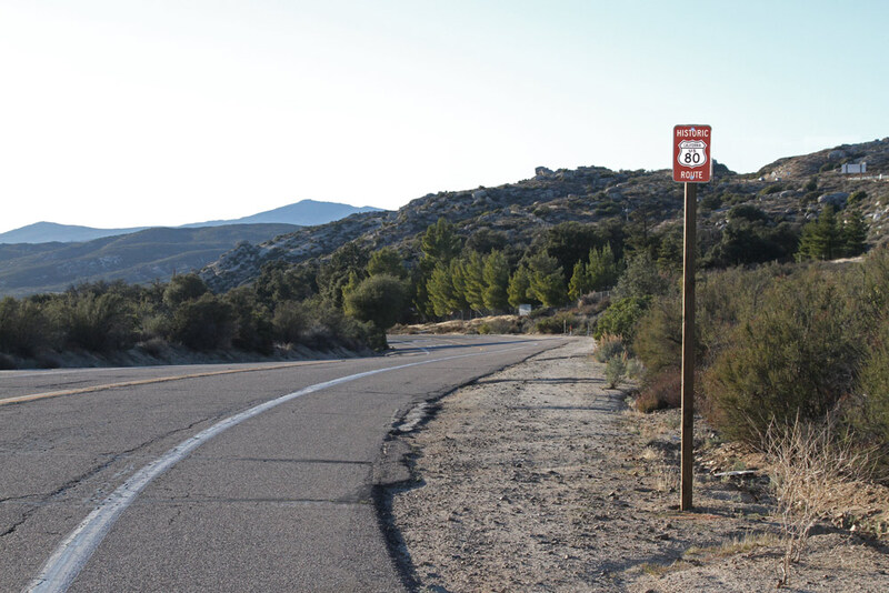Dixie Hwy-99d.jpg :: Olde US 80 near Jacumba, California