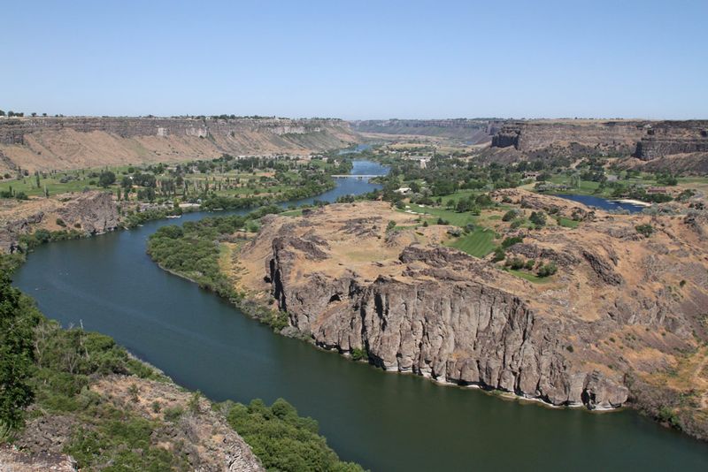 ID Snake River Canyon.jpg :: At Twin Falls
