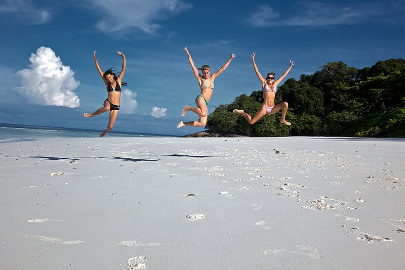 IMG_6055.jpg :: Having fun on Koh Tachai Beach, Andaman Sea, Thailand.