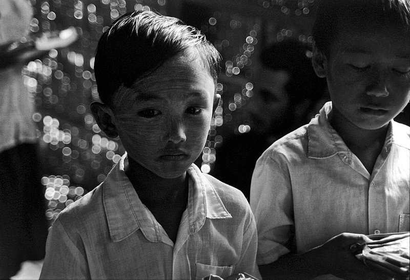 beautifulburmeseboy.jpg :: A beautiful Burmese school boy in Bagan, Myanmar.
