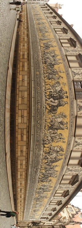 dresden2-gimped.jpg
