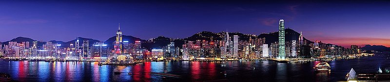 nighttime-panoramic-view-of-hong-kong-island-from-the-avenue-of-stars-in-tsim-sha-tsui.jpg