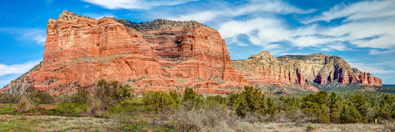 AZ032.jpg :: One of many red rock formations found South of Sedona

Sedona AZ - Winter 2019