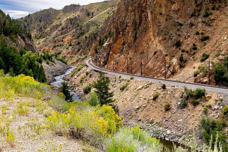 CO03.jpg :: A train passes through Byers Canyon just South of Rocky Mtn National Park

Rocky Mtn region CO - Summer 2024