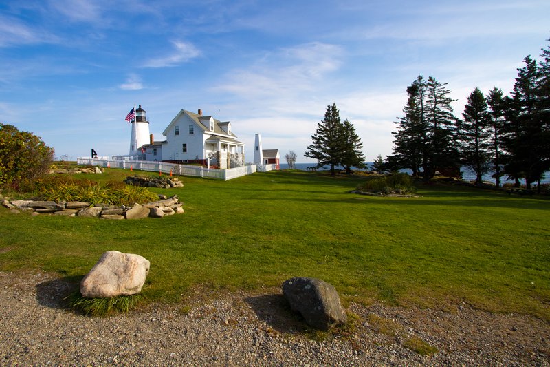 ME0641.jpg :: Roadside view of the Pemaquid Lighthouse

Bristol ME - Fall 2010