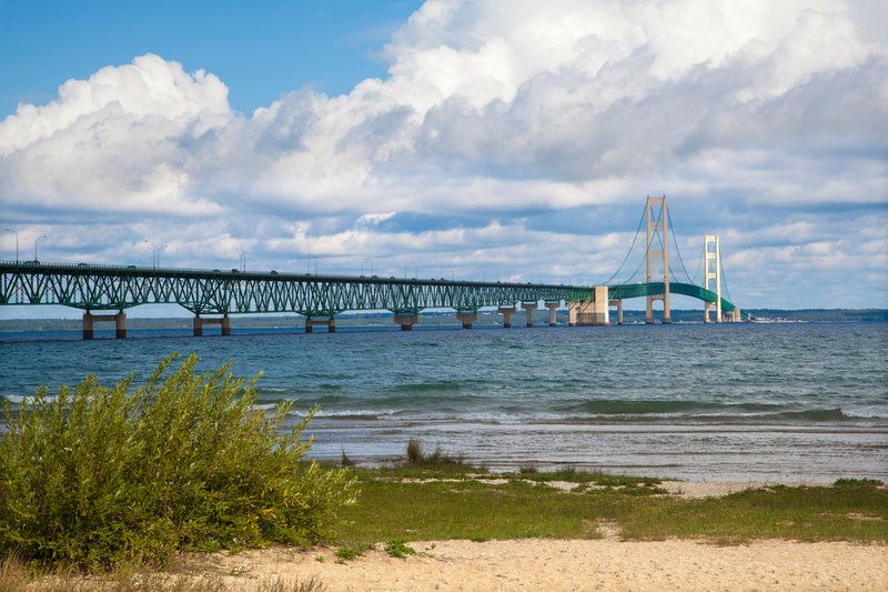 MI005.jpg :: The Mackinac Bridge as seen from the Lake Huron shoreline

Mackinaw City, MI - Summer 2011