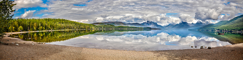 MT006.jpg :: Pano view of Glacier National Park's Lake McDonald with a gorgeous mirrored reflection

Glacier National Park, MT - Fall 2019
