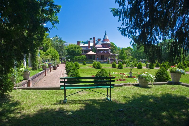 NY140.jpg :: FROM THE EVERGREEN GROVE, LOOKING EAST AT THE MANSION IN SONNENBERG GARDENS IN CANANDAIGUA NY

SUMMER 2009