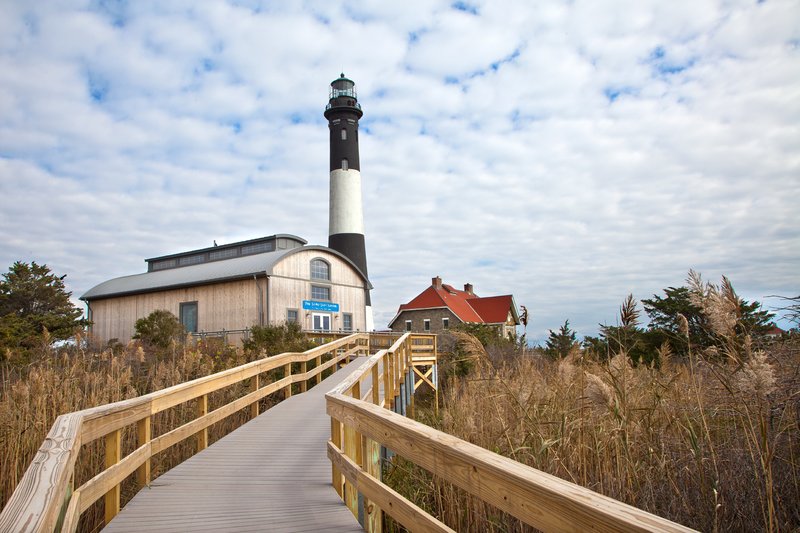 NY262.jpg :: Landscape view of Fire Island Lighthouse

Fire Island, NY - Fall 2011