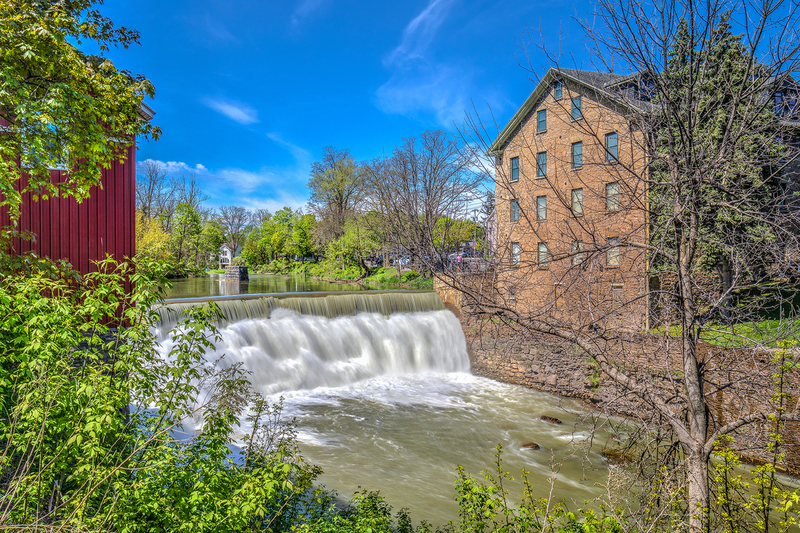 NY675.jpg :: Corner view of the towns' waterfall on a warm Spring morning

Honeoye Falls NY - Spring 2019