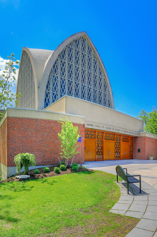 NY681.jpg :: The University Of Rochester Interfaith Chapel

Rochester NY - Spring 2019