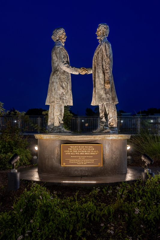 NY803.jpg :: Twilight view of the Frederick Douglas, Abraham Lincoln commemorative statue

Rochester NY - Summer 2023