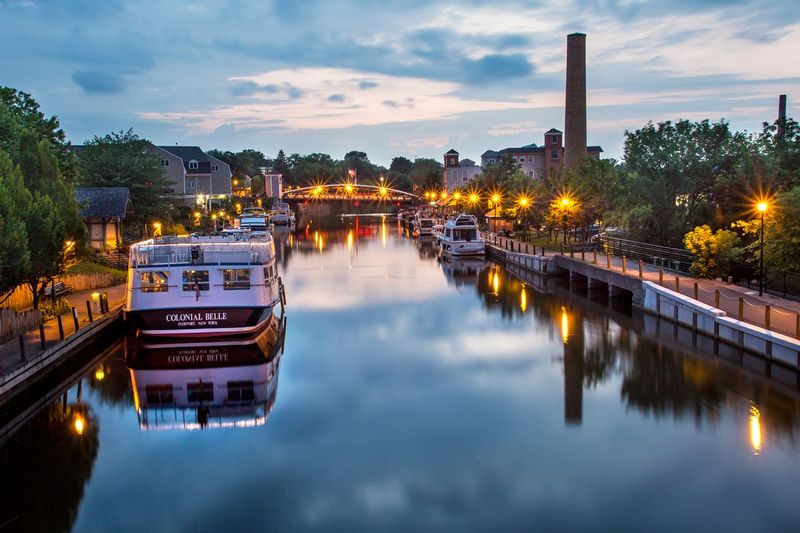 NY414.jpg :: Early twilight view looking West along Fairport's Erie Canal

Fairport NY - Summer 2015