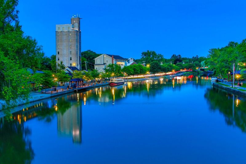 NY417.jpg :: Looking East at Twilight along the Erie Canal at Schoen Place

Pittsford NY - Summer 2015
